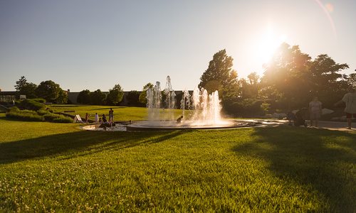 Kids playing in a fountain in Springfield Missouri