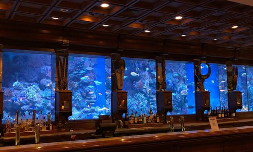 Hemingway's Blue Water Café