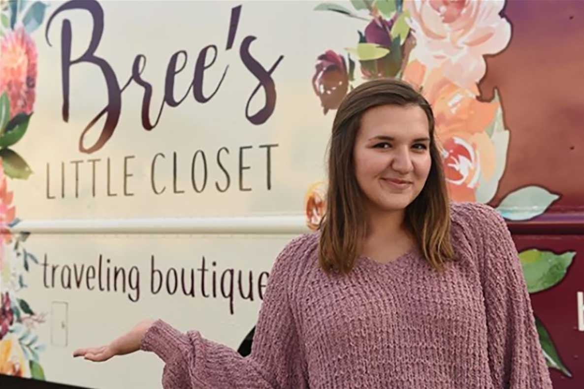 Bree's Little Closet from Brianna Barnett in Springfield, MO