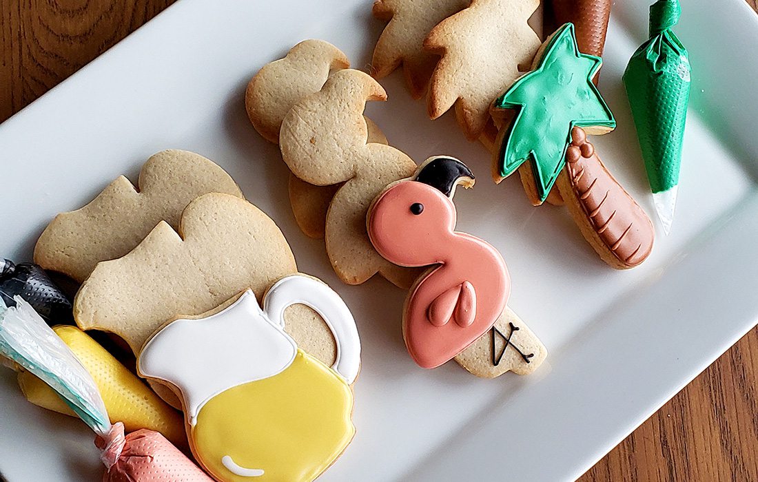 Royal icing cookie decorating kit