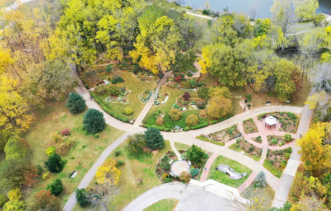 The Rose Gardens at Nathanael Greene/Close Memorial Park