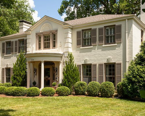 Link and Nancy Knauer’s Casually Elegant Georgian Colonial in the Delaware Neighborhood