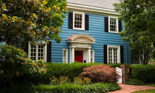 Meek’s Cheerful Colonial in the in the Delaware Neighborhood in Springfield, MO