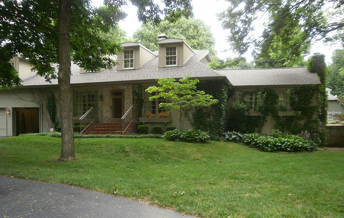 Rountree Home Exterior Remodel by Rhoads Design & Construction in Springfield MO Before Image