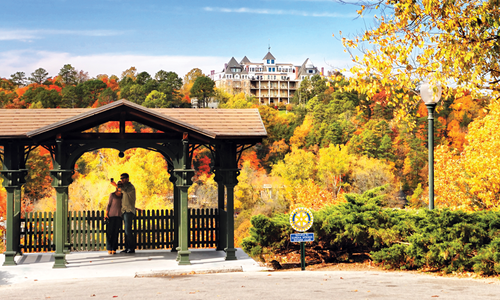 Fall Getaway to Eureka Springs