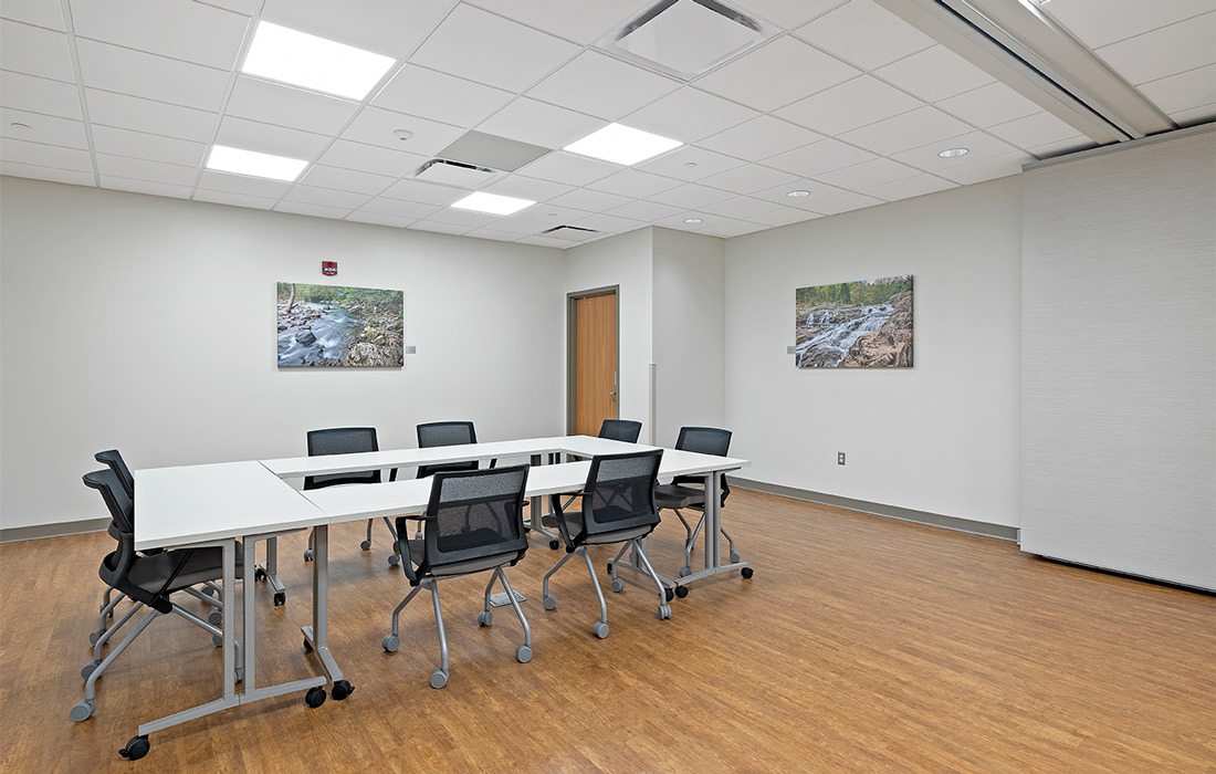 Meeting room at CoxHealth clinic