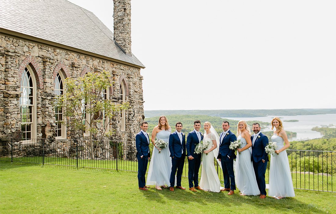 Kelly and Brandon were married in Chapel of the Ozarks.