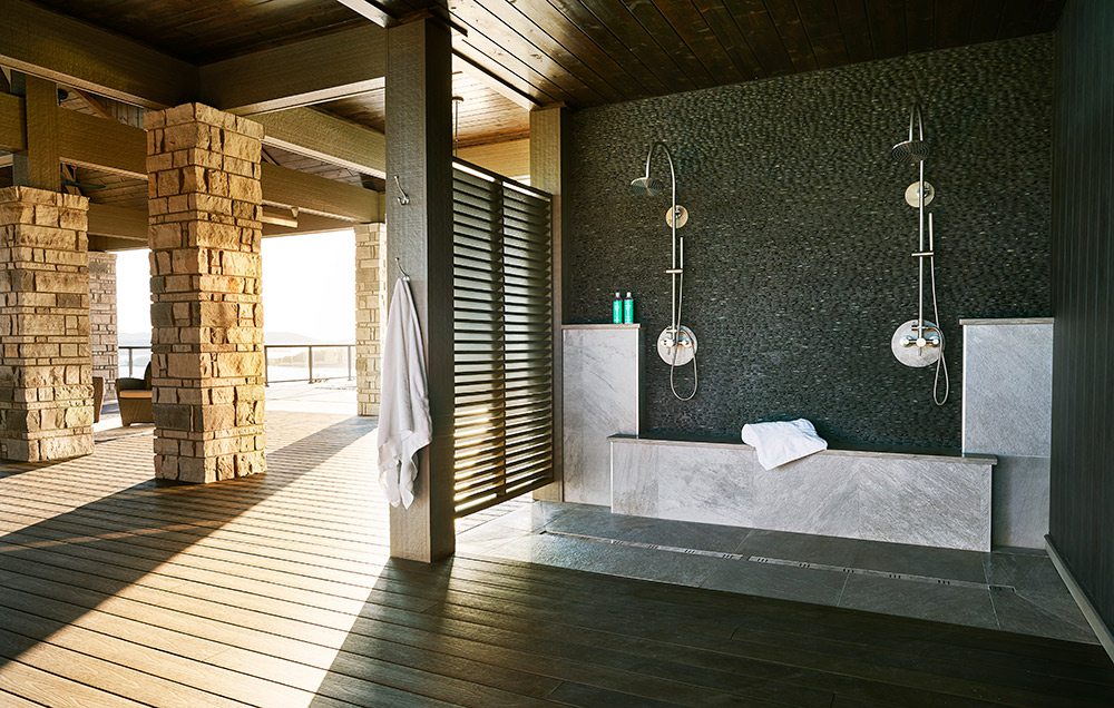 Outdoor showers in home on Table Rock Lake
