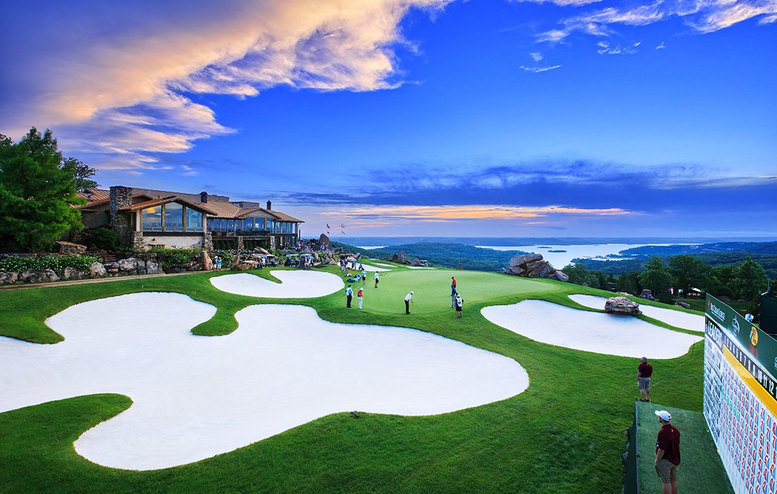 Golf at Top of the Rock