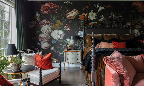 Moody bedroom decor