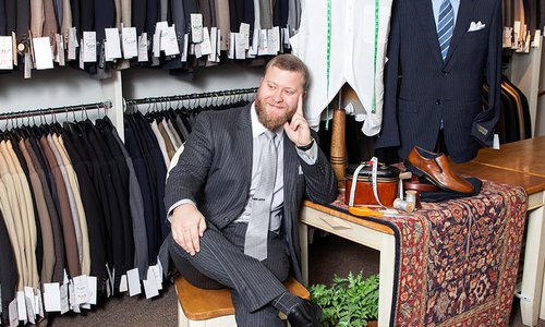 Men's Suit Mart: The Right Fit