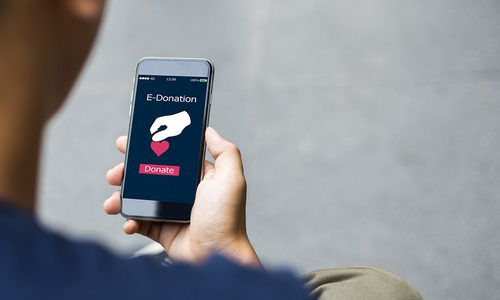 Man donating via online