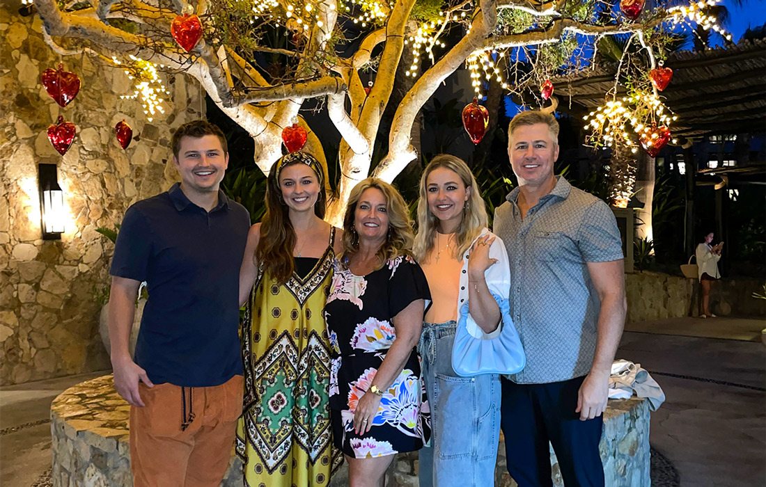 Doug Pitt with family
