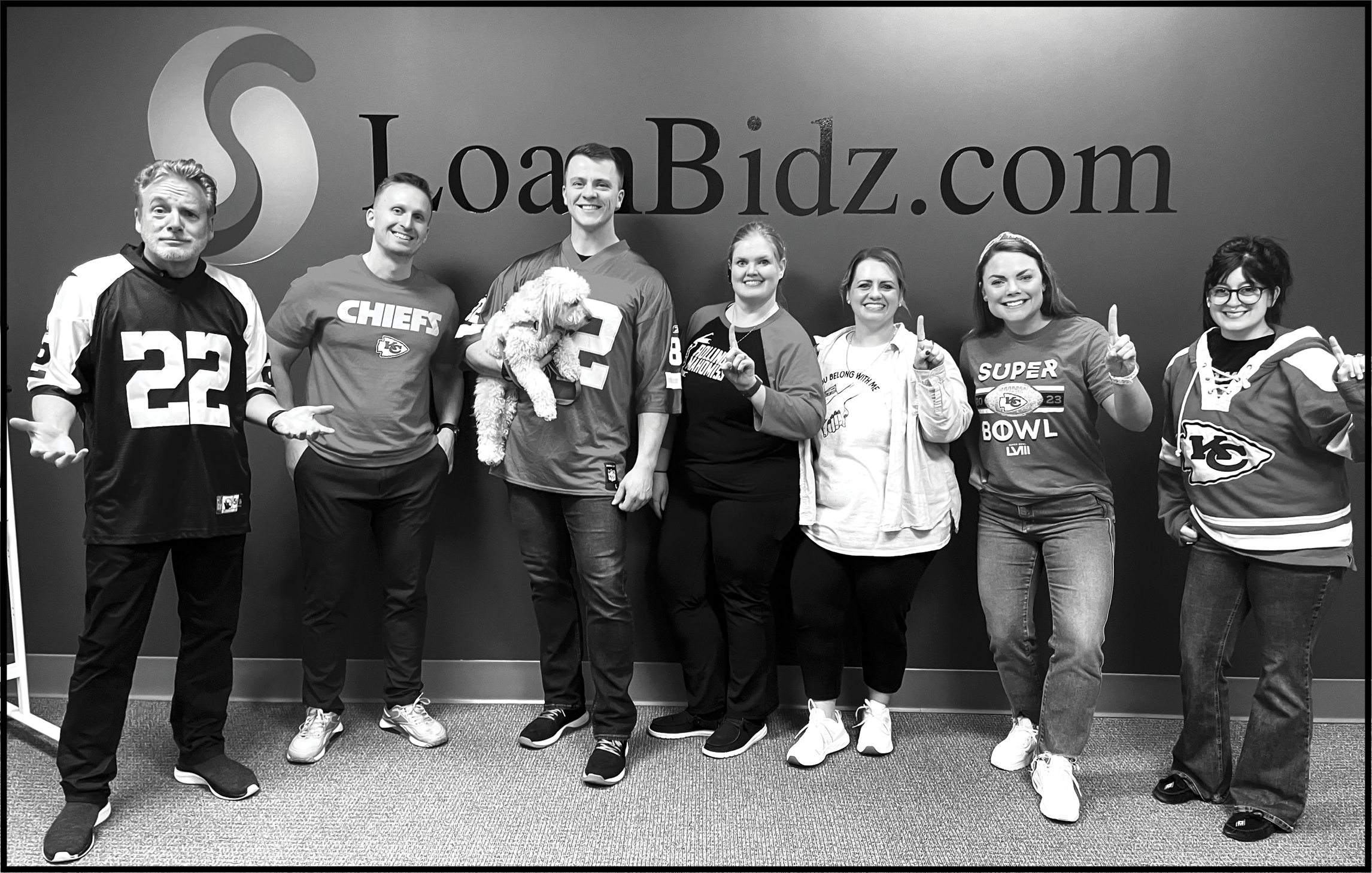 LoanBidz.com team