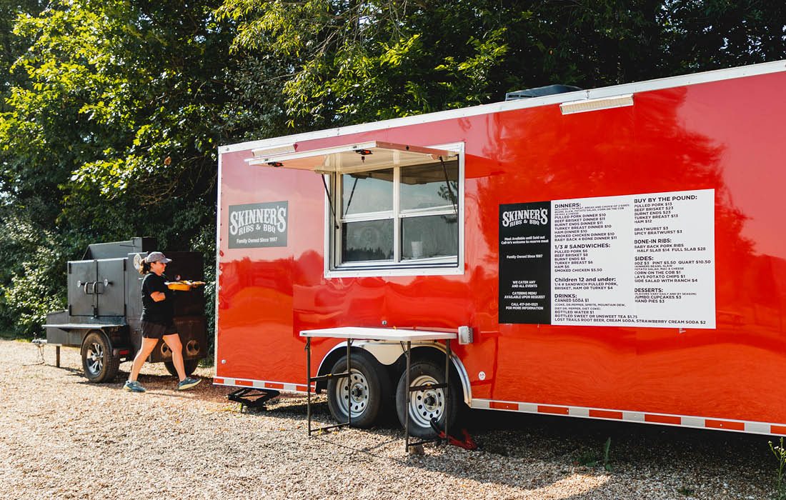 Skinner's BBQ food truck in southwest MO