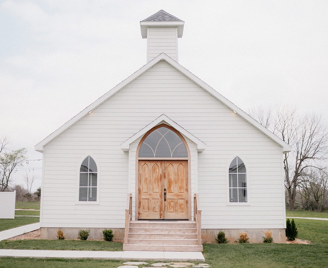 Sparrow Lane Wedding & Event Center in Willard MO