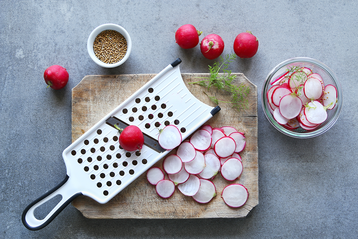 Spicy Pickled Radish