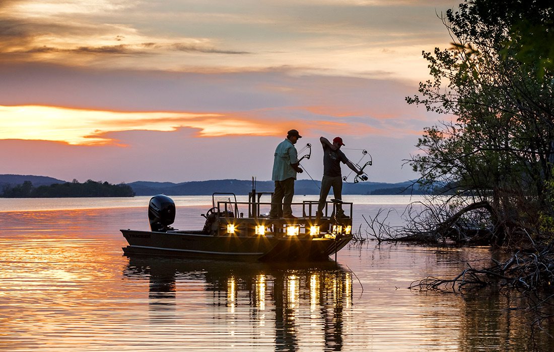 Bowfishing on Table Rock Lake Branson MO