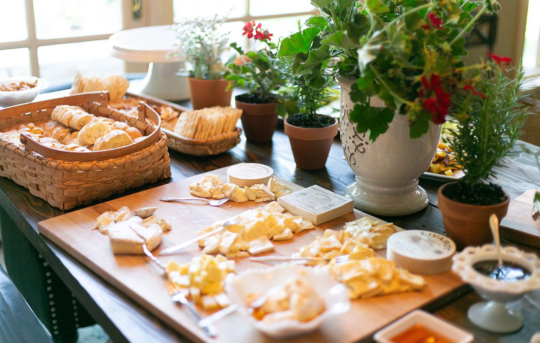 French cheese board