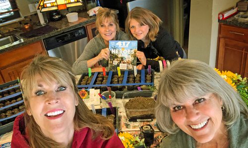 Mindy Scoeder, Pam Dobson, Marty Schmitt, Kathy Grieve at Table Rock Lake, Branson MO