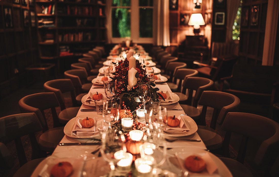 candle lit thanksgiving table setting