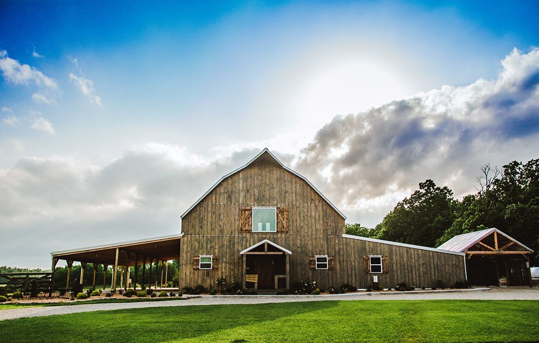 The Gambrel Barn wedding venue Verona MO