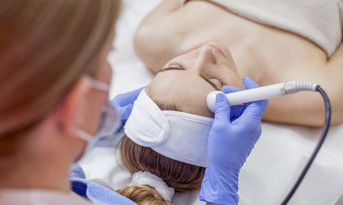 We Tried It: Oxygen Facial