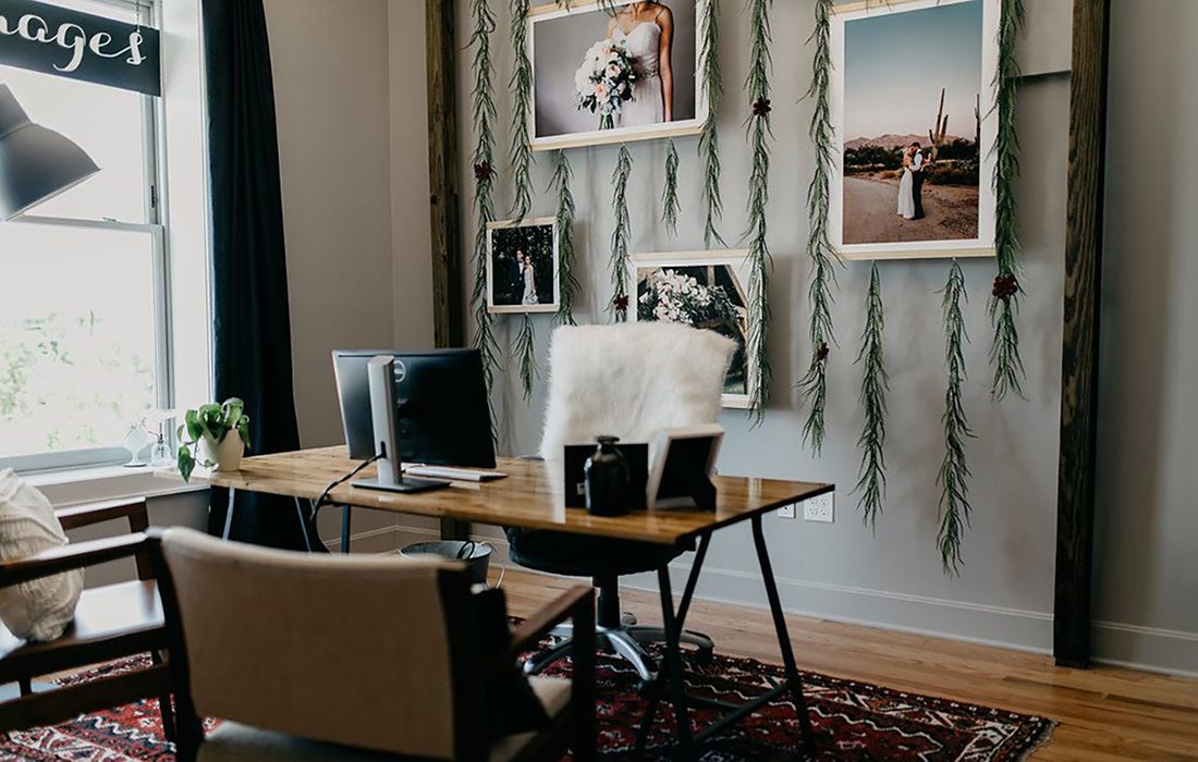 Office Desk Style and Decor