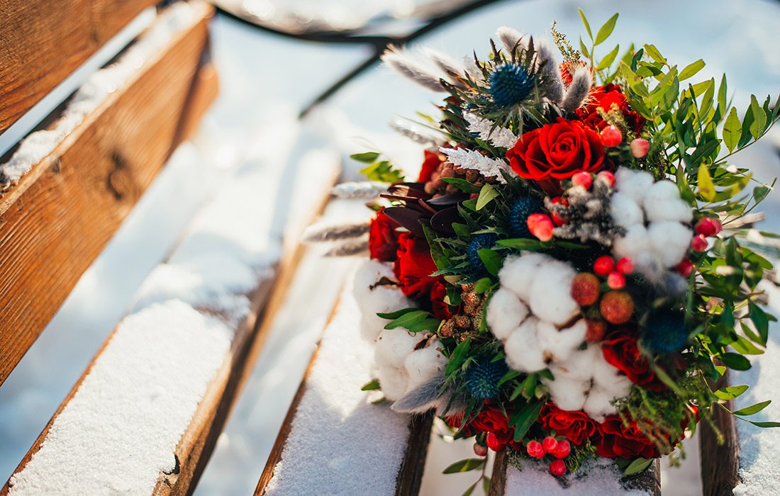 Bouquet of winter flowers for a winter wedding