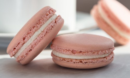 Raspberry-Lychee Macaron from European Café