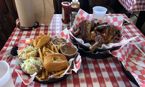 Danna's BBQ and Burger Shop