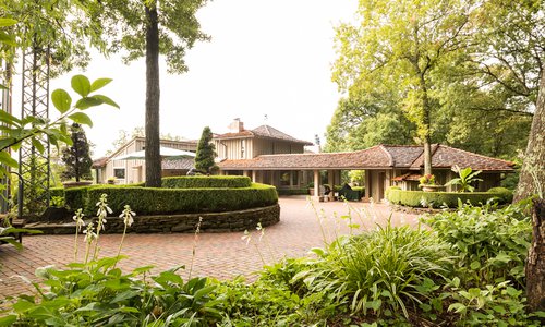 Inside Bob Noble's Rivercliff Estate