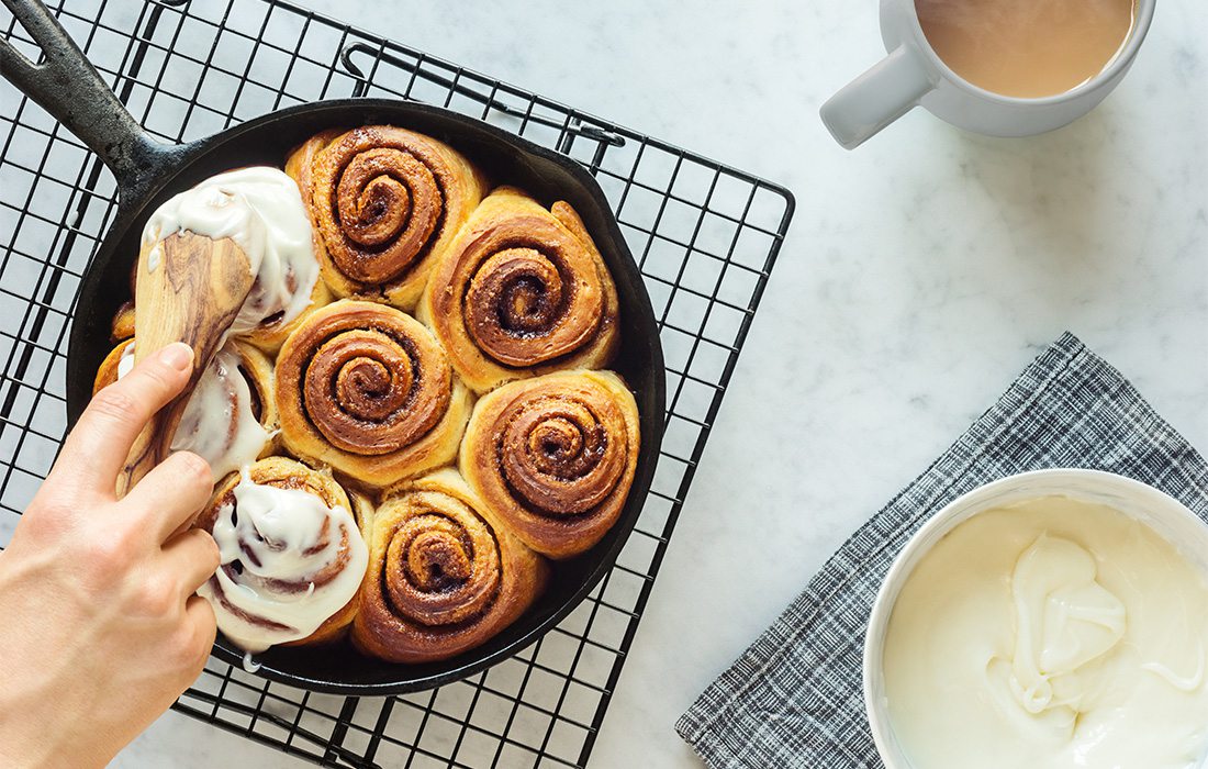 cinnamon rolls and icing